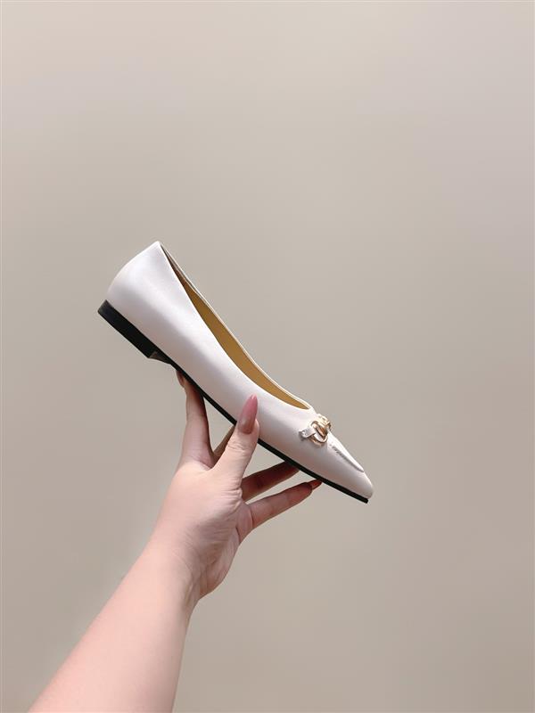 20251127171646668 320